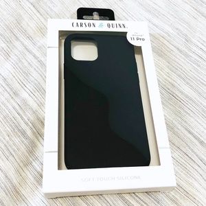 NEW Carson & Quinn Black Silicone Case iPhone11Pro
